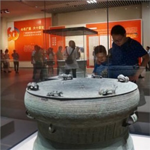 广西文博单位62件(套)镇馆之宝在桂林博物馆展出